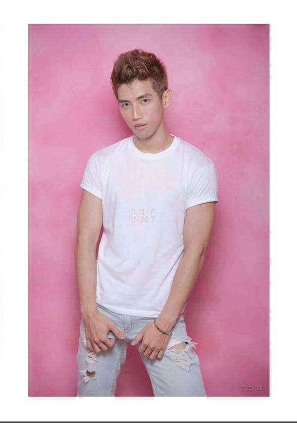 Whoseman-7-平面男模-蔡洋洋---藝術全見版